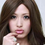再也不相信美女了