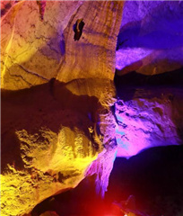 福建连城现溶洞群 美景天成