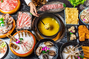 大众NO.1!开在Gucci对面的“土豪店”,汤和饭都是金的,凌晨4点还有人赖着不走!