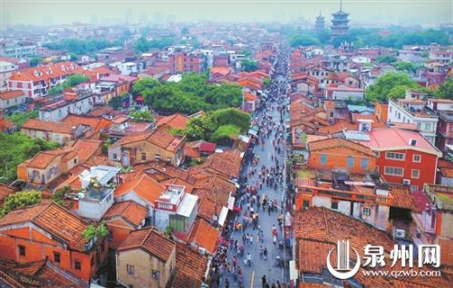 周四晚泉州西街亮相《记住乡愁》 3月以来第二次登央视