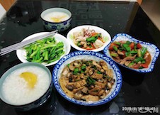 繁忙的日子 ,唯有美食可以解忧