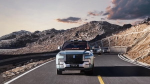 仰望U8上市一周年：走好用戶(hù)共建之路