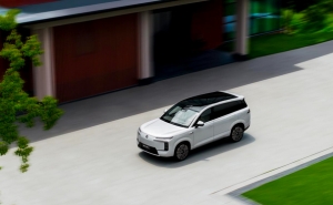 31.98万起售,腾势N8L开启预售:用科技重新定义家庭豪华SUV出行